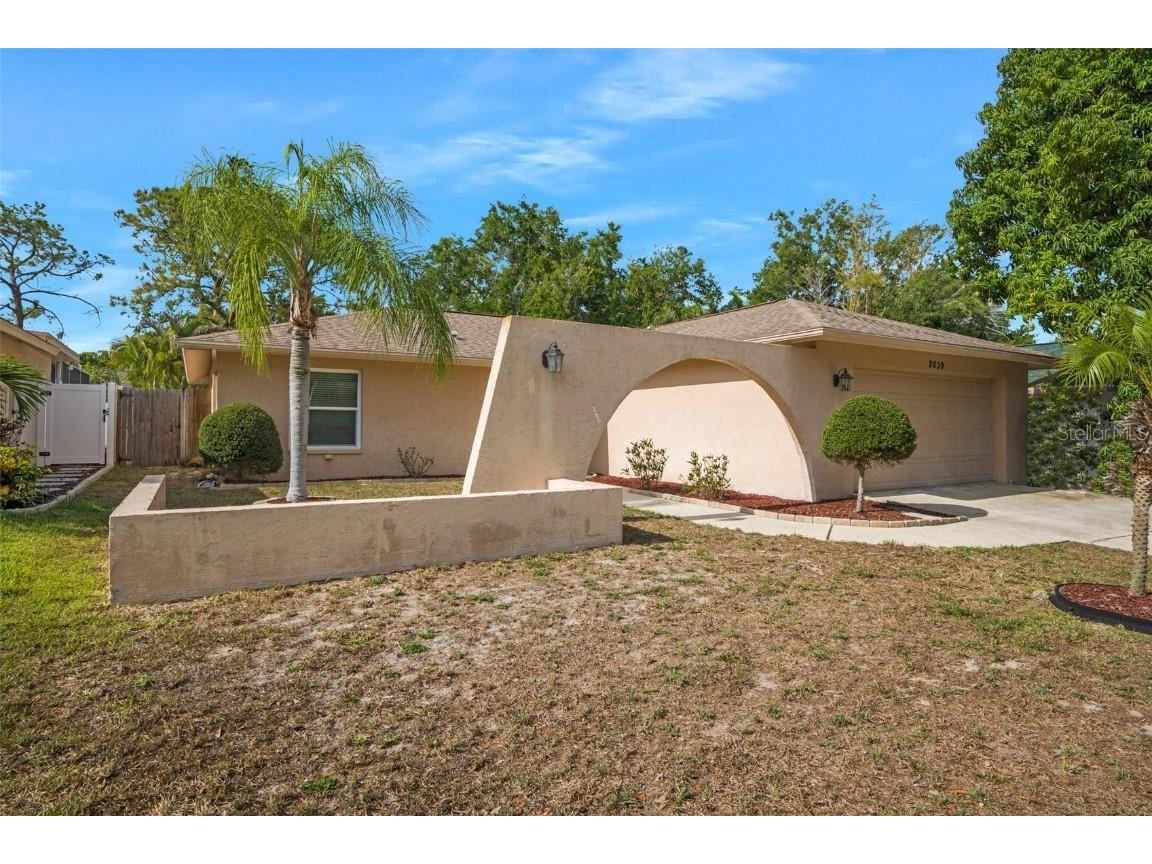 2639 Surrey Drive Palm Harbor FL 34684 W7854912 image1