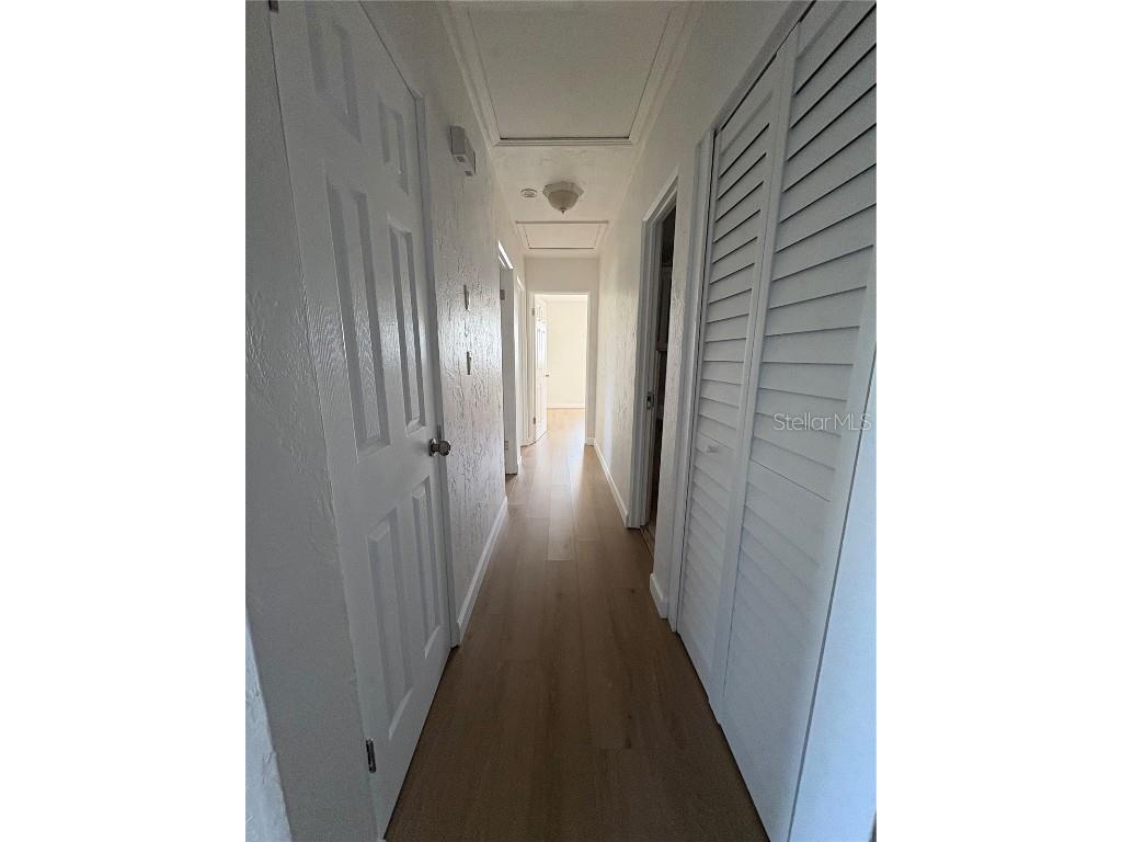 264 44th Avenue NE Saint Petersburg FL 33703 TB8430282 image4