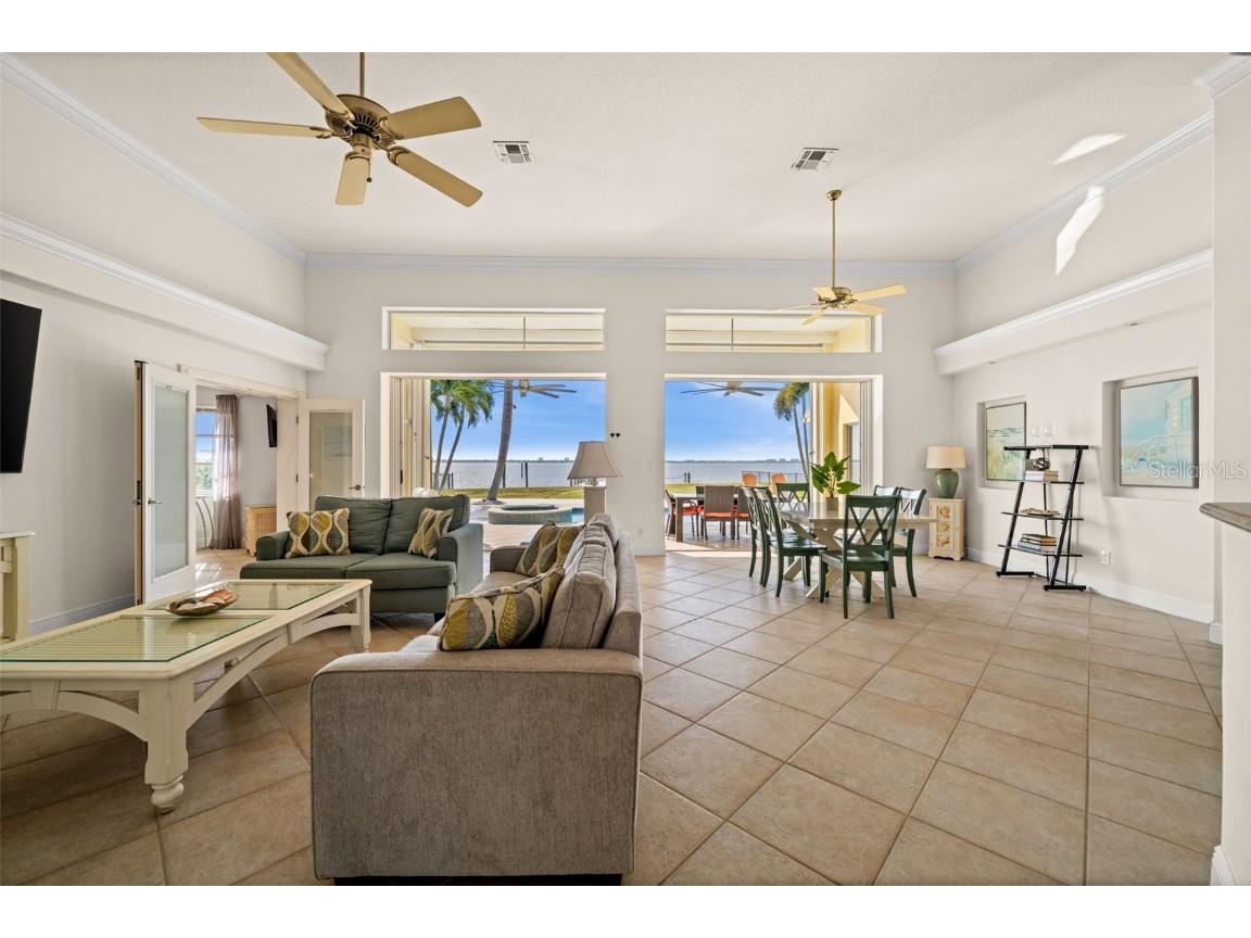 264 Bayshore Drive Cape Coral FL 33904 - CALOOSAHATCHEE RIVER C7519024 image10