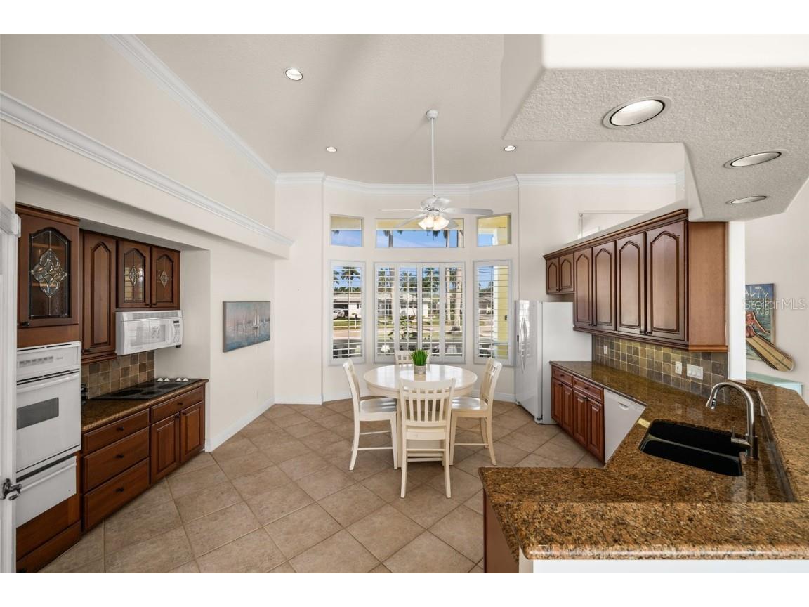 264 Bayshore Drive Cape Coral FL 33904 - CALOOSAHATCHEE RIVER C7519024 image13