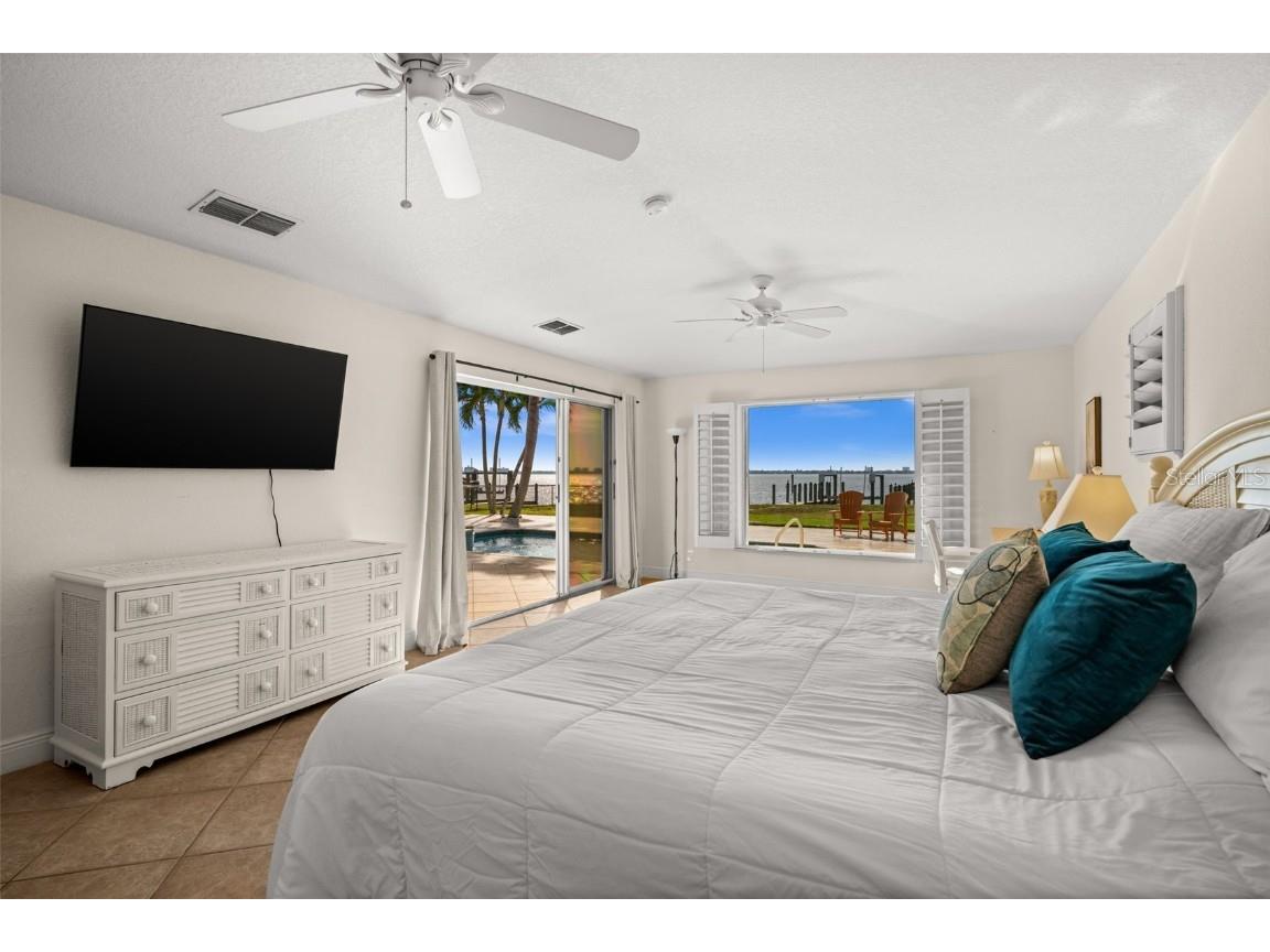 264 Bayshore Drive Cape Coral FL 33904 - CALOOSAHATCHEE RIVER C7519024 image18