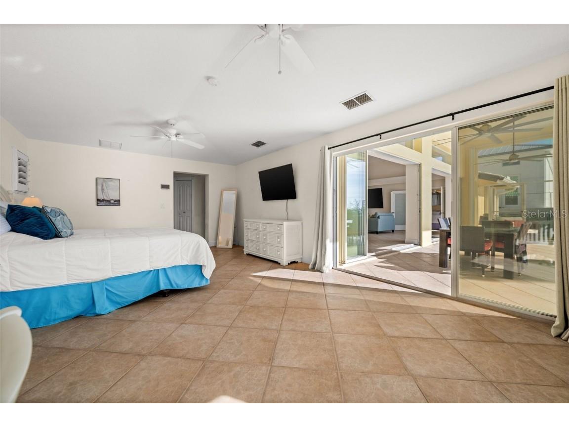 264 Bayshore Drive Cape Coral FL 33904 - CALOOSAHATCHEE RIVER C7519024 image20