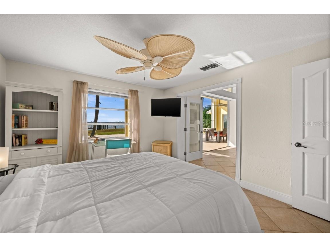 264 Bayshore Drive Cape Coral FL 33904 - CALOOSAHATCHEE RIVER C7519024 image25