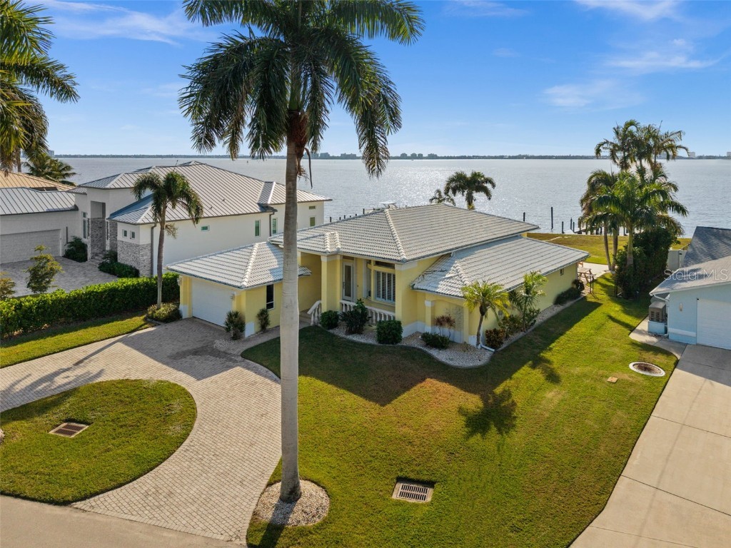 264 Bayshore Drive Cape Coral FL 33904 - CALOOSAHATCHEE RIVER C7519024 image8