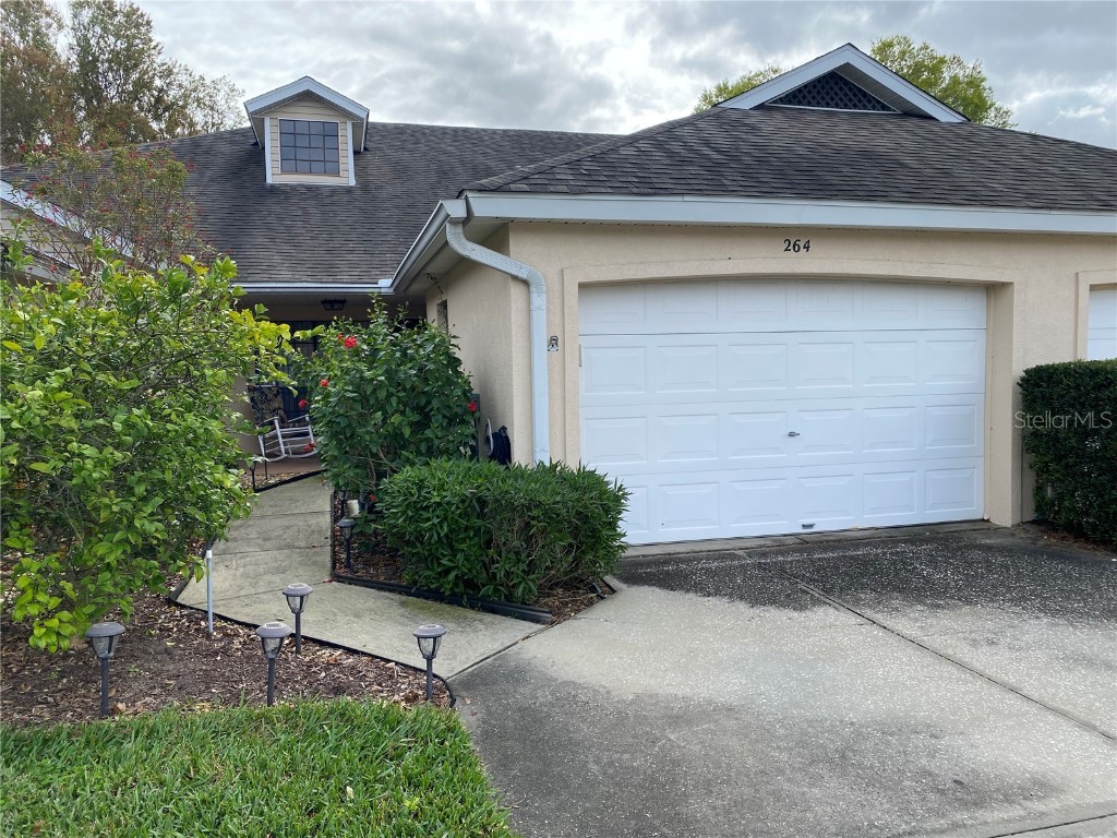 264 Juniper Way Tavares FL 32778 O6177987 image1