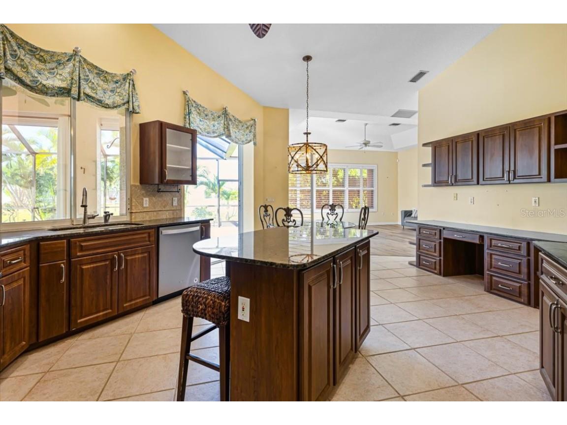 264 Mariner Lane Rotonda West FL 33947 D6145020 image10