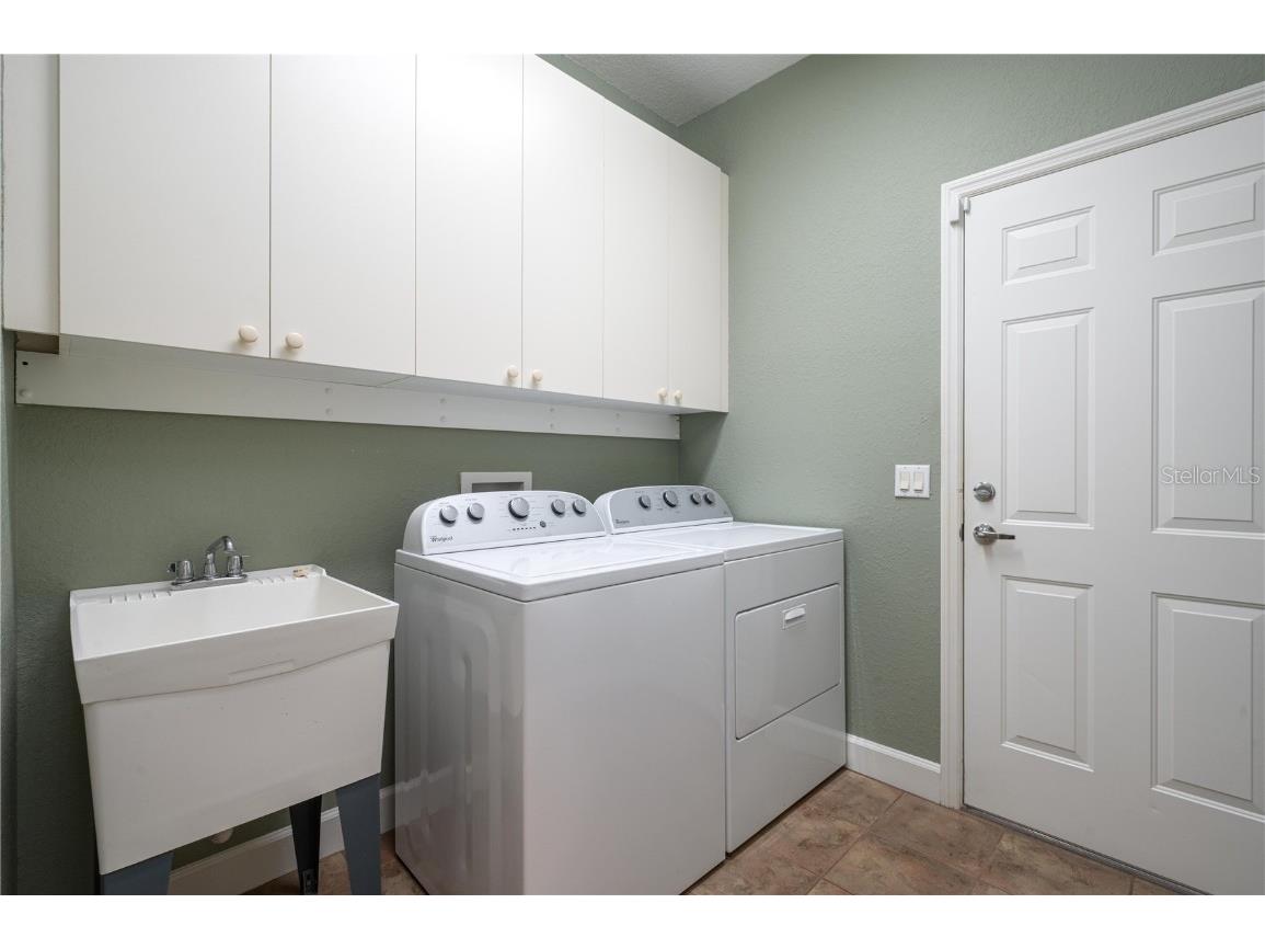 264 Ruby Lake Lane Winter Haven FL 33884 - LAKE BESS & LAKE RUBY P4936678 image27