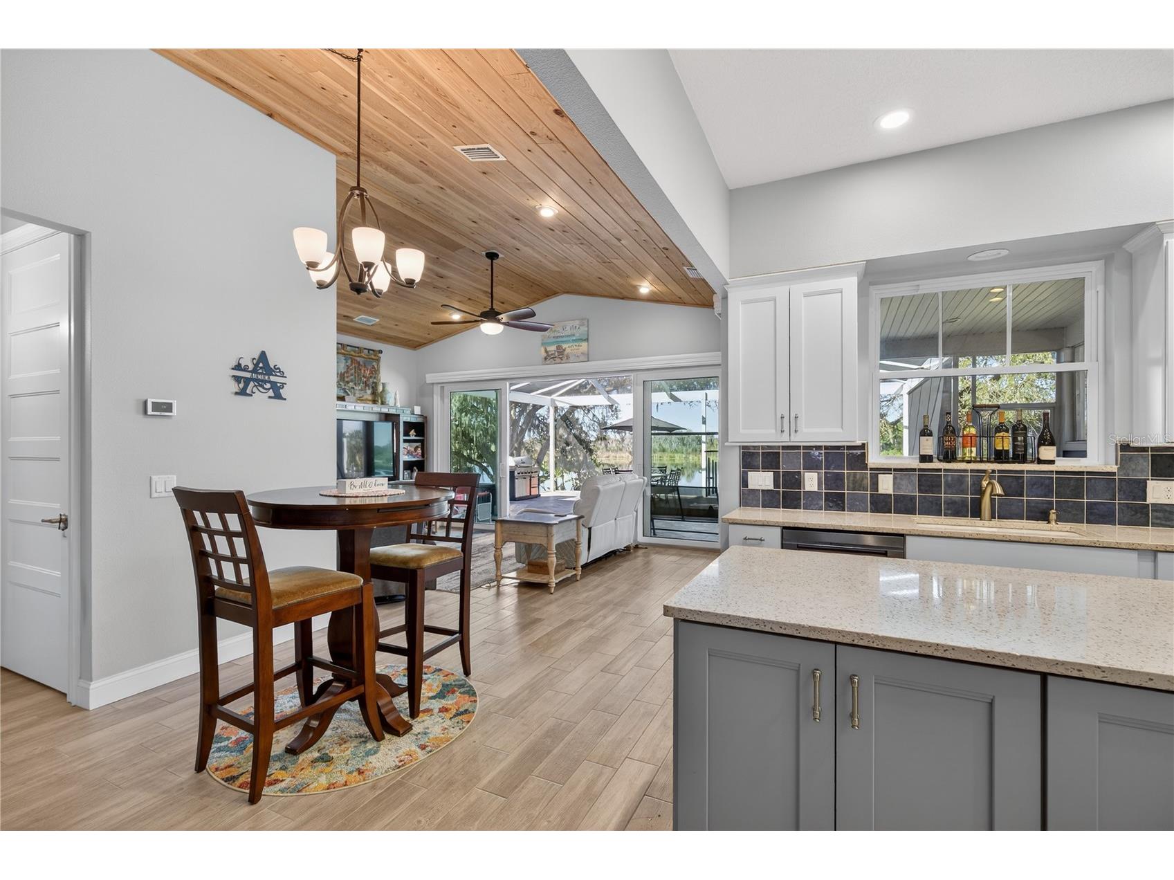 264 S Central Avenue Umatilla FL 32784 G5111097 image8