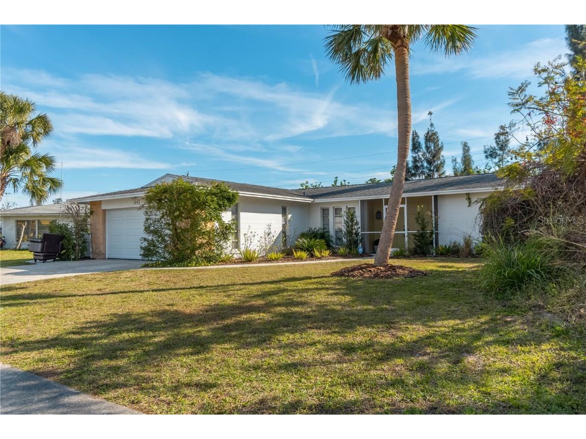 264 Shamrock Boulevard Venice FL 34293 N6129010 image1