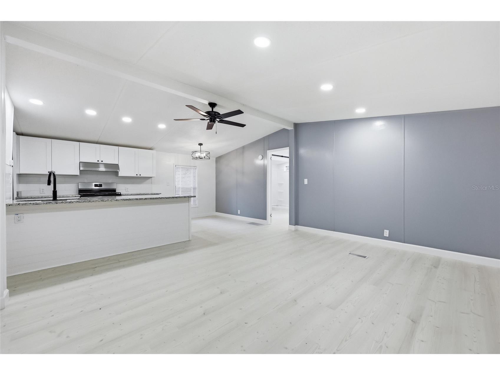 264 SW Central Terrace Fort White FL 32038 GC540286 image10
