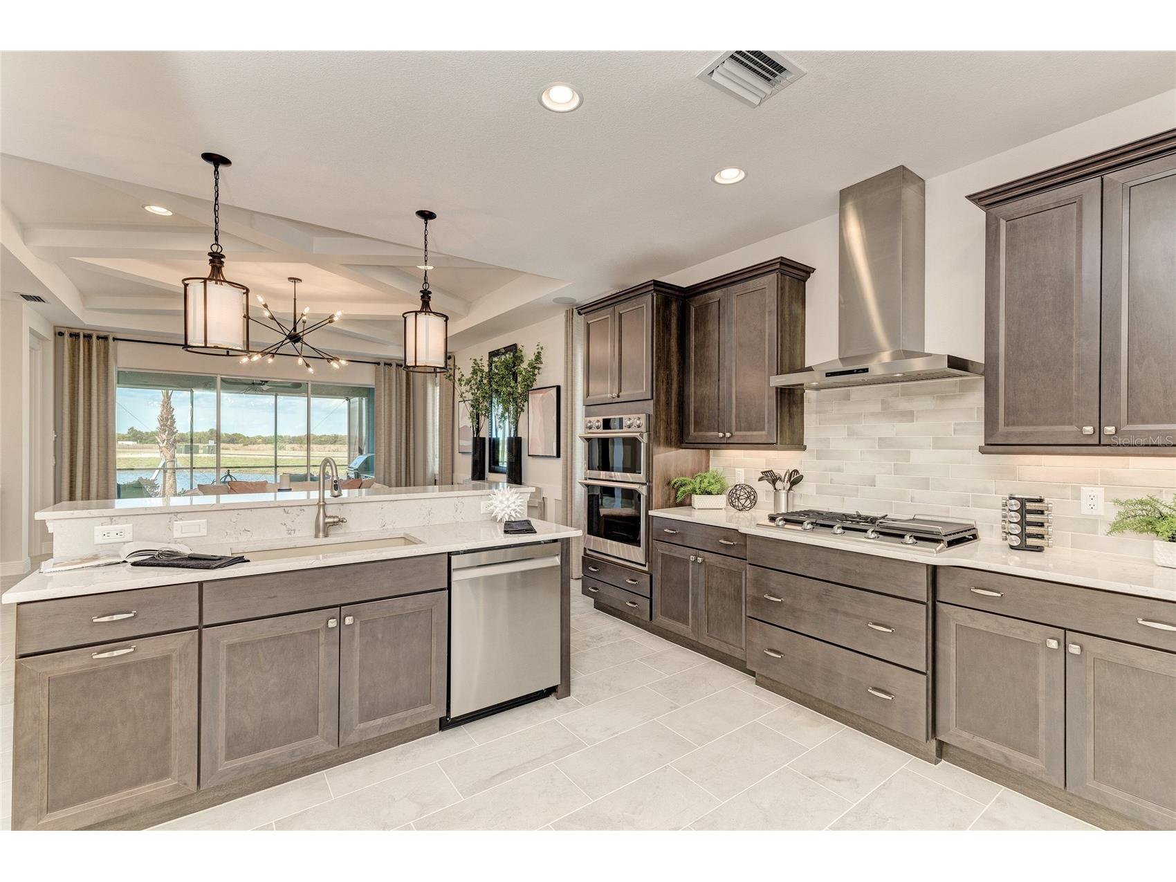 264 Van Gogh Cove Bradenton FL 34212 A4689504 image9