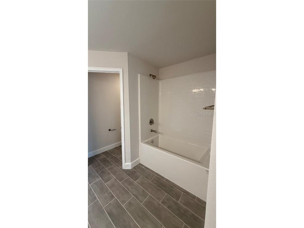 2640 Averland Loop North Port FL 34287 A4637160 image7