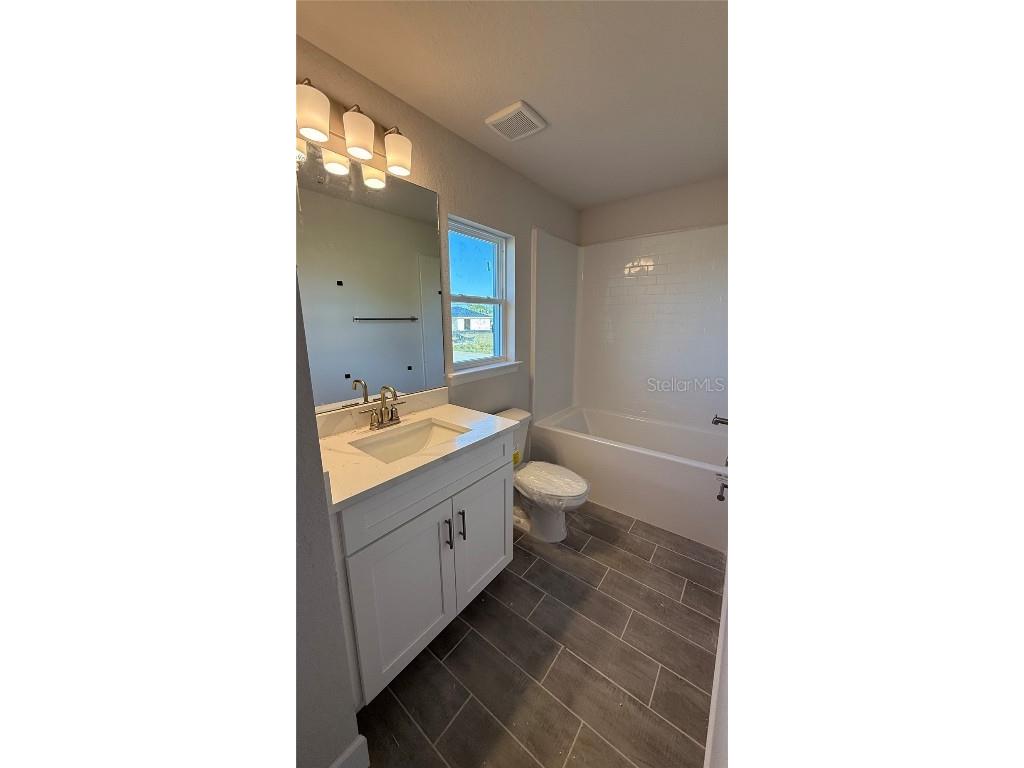 2640 Averland Loop North Port FL 34287 A4637160 image9