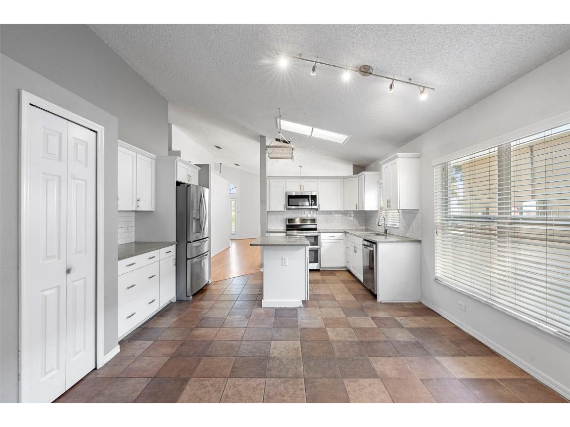 2640 Heron Landing Court Orlando FL 32837 O6361449 image10