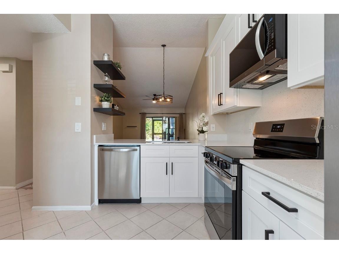 2640 King Oak Circle Saint Cloud FL 34769 O6358042 image4