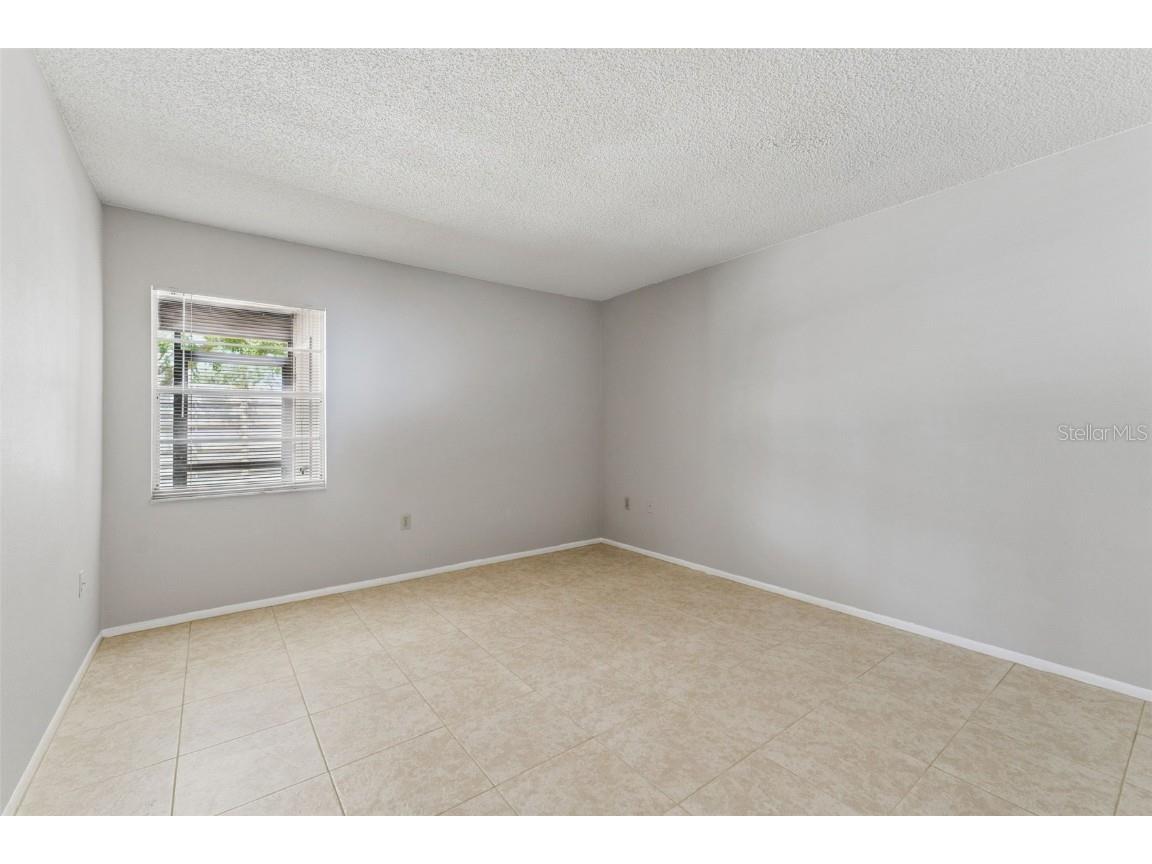 2640 Woodgate Lane #F6 Sarasota FL 34231 TB8380753 image13