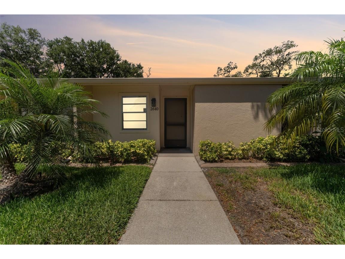 2640 Woodgate Lane #F6 Sarasota FL 34231 TB8380753 image2