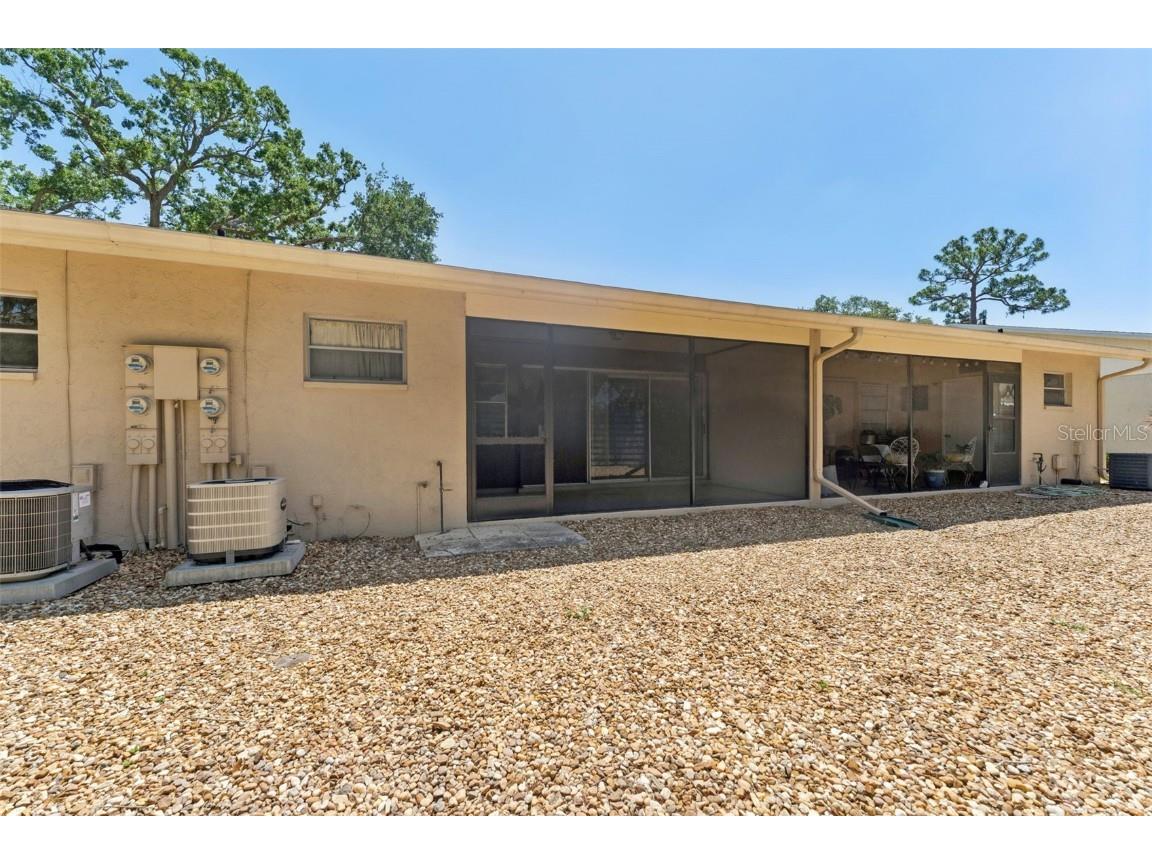 2640 Woodgate Lane #F6 Sarasota FL 34231 TB8380753 image23