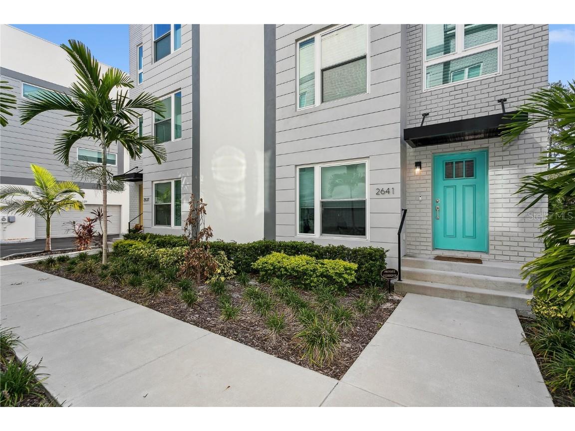 2641 1st Avenue N Saint Petersburg FL 33713 U8215852 image1