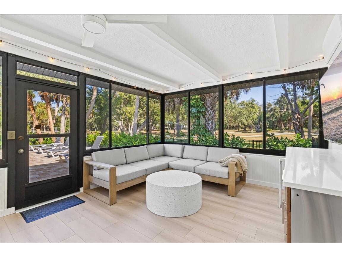 2641 Hyde Park Street Sarasota FL 34239 A4674478 image33