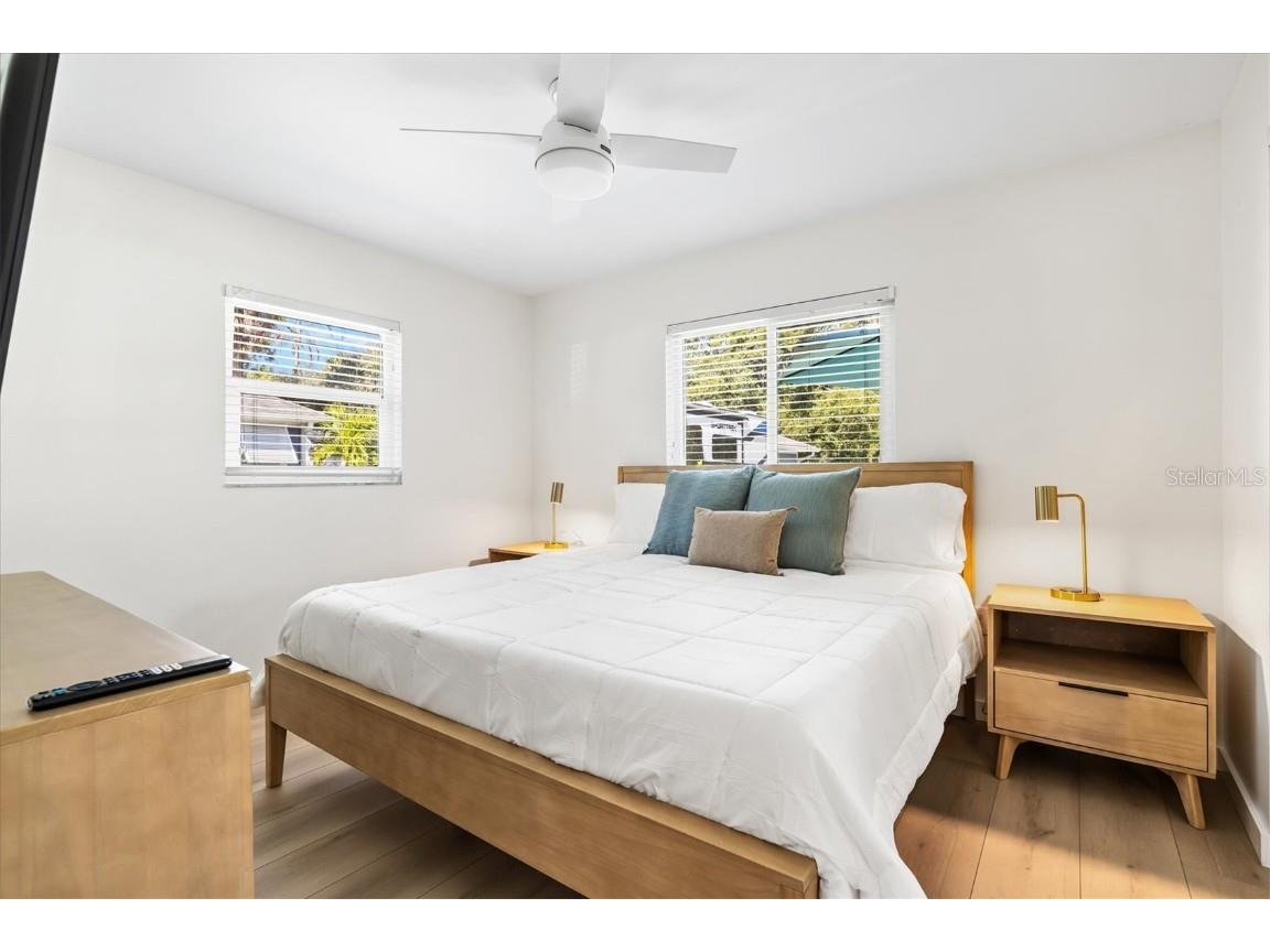 2641 Hyde Park Street Sarasota FL 34239 A4674478 image41