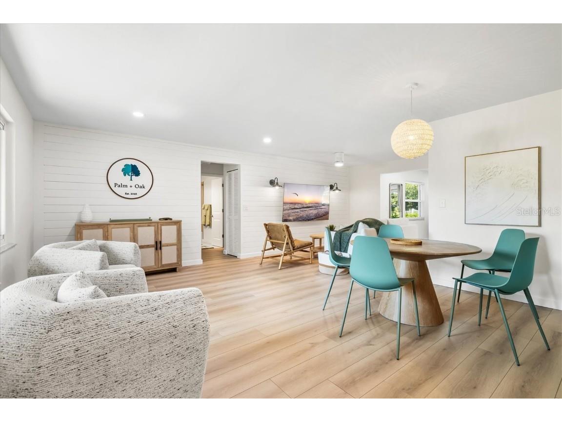 2641 Hyde Park Street Sarasota FL 34239 A4674478 image5