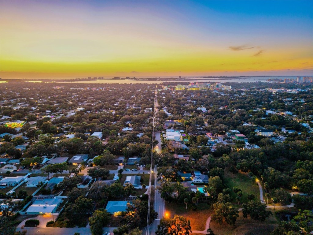 2641 Hyde Park Street Sarasota FL 34239 A4674478 image69