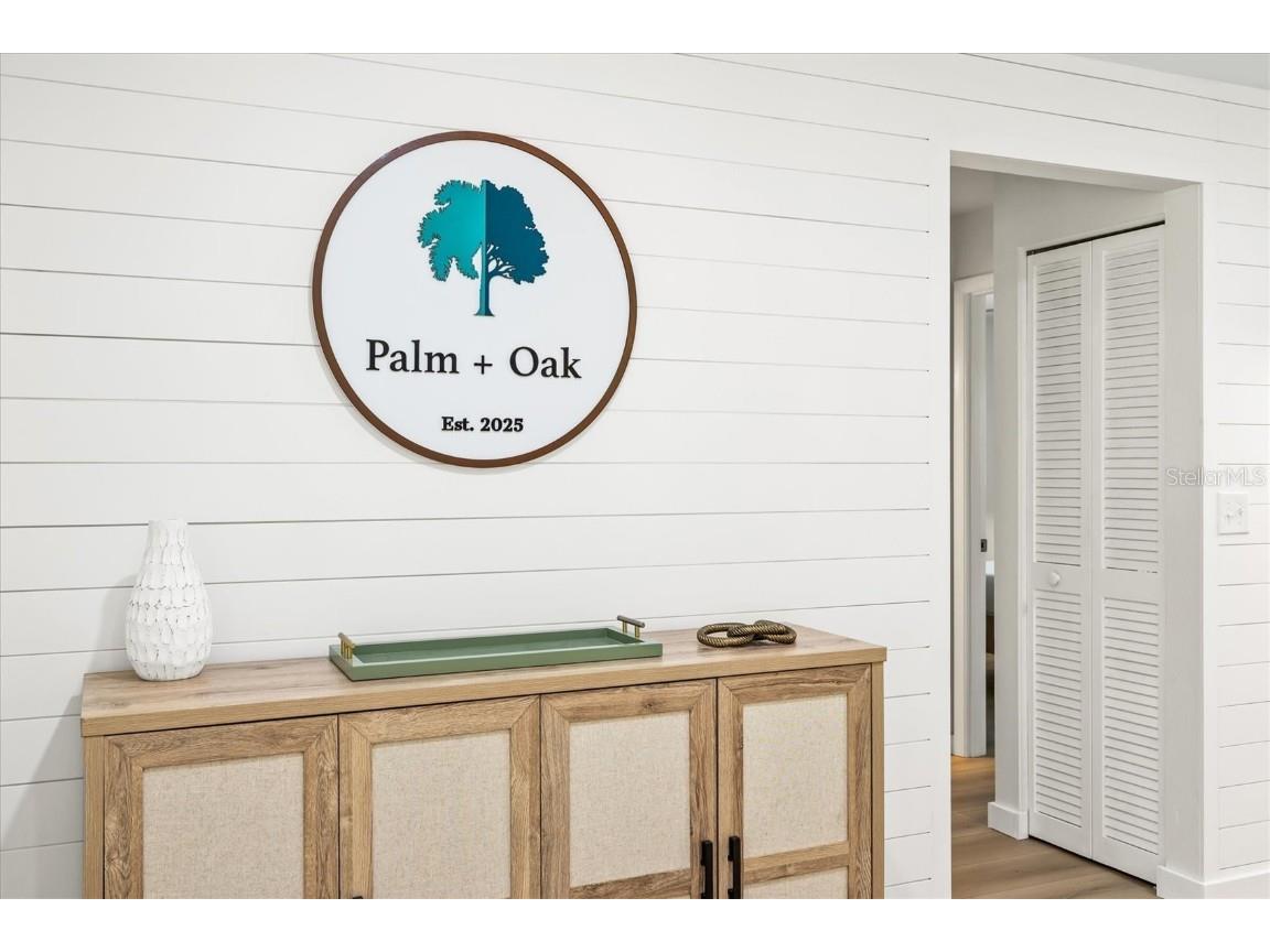 2641 Hyde Park Street Sarasota FL 34239 A4674478 image7