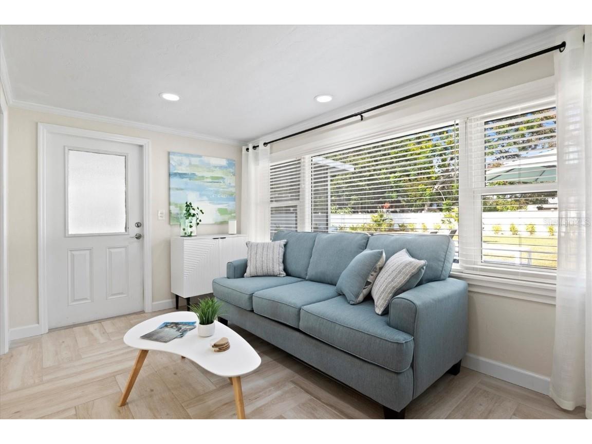 2641 Martin Street Sarasota FL 34237 A4587848 image26