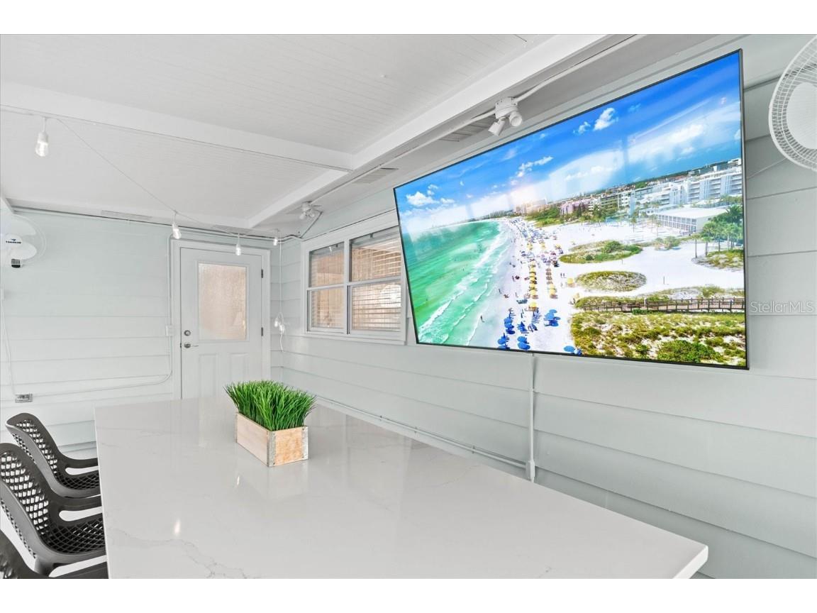 2641 Martin Street Sarasota FL 34237 A4587848 image34