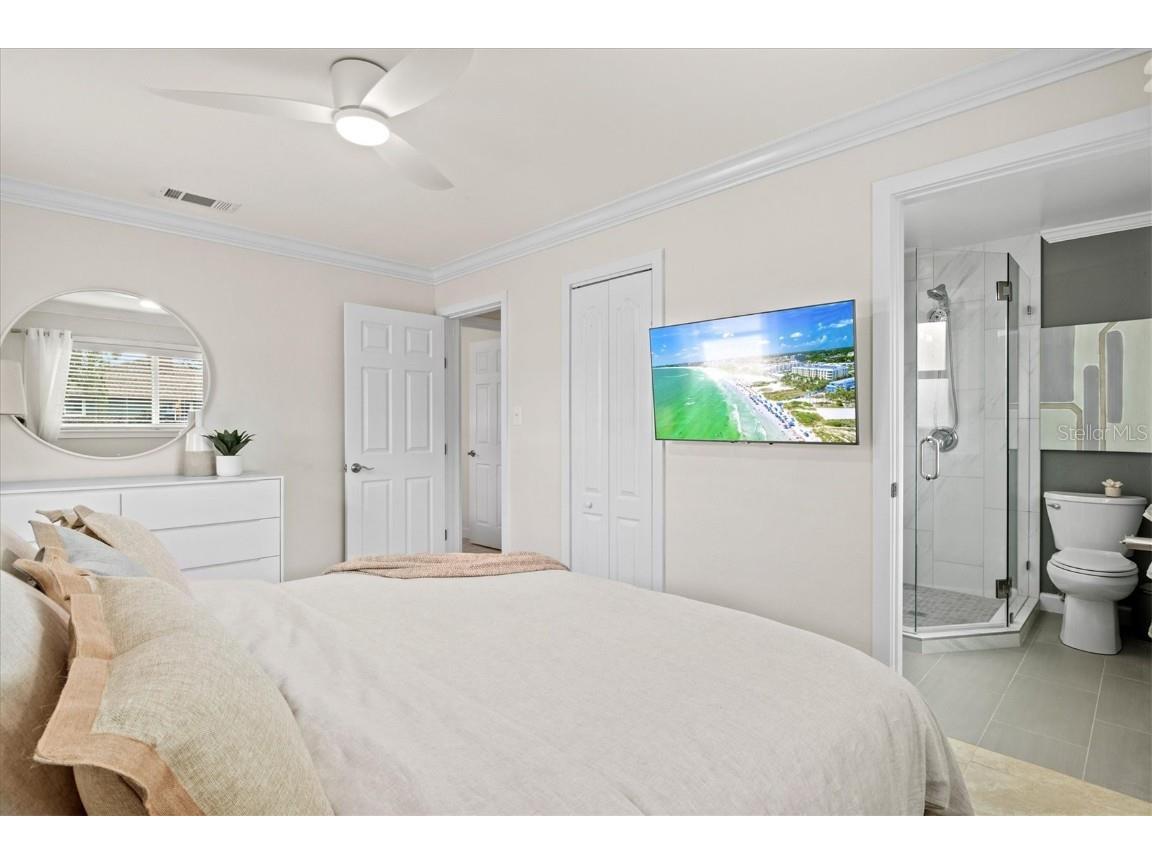 2641 Martin Street Sarasota FL 34237 A4587848 image37