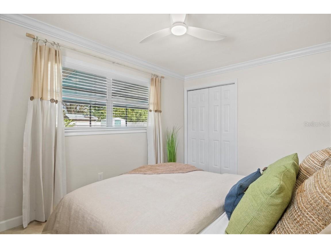 2641 Martin Street Sarasota FL 34237 A4587848 image41