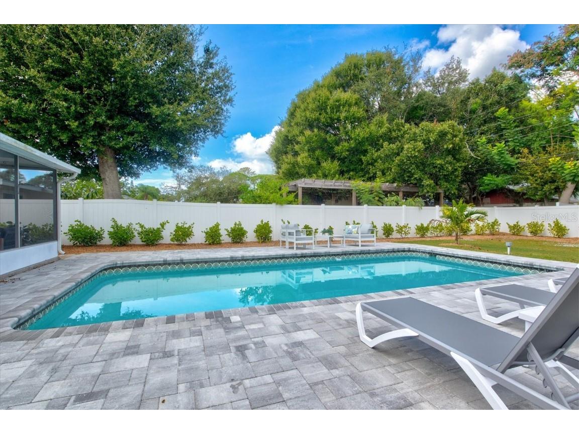 2641 Martin Street Sarasota FL 34237 A4587848 image59