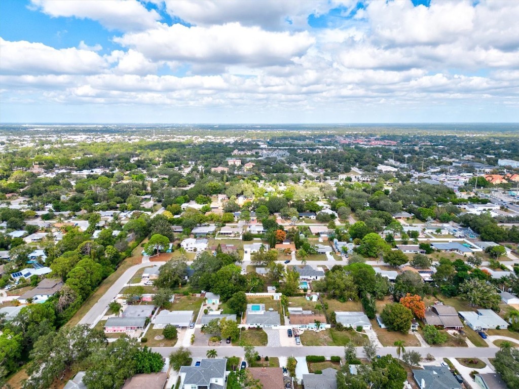 2641 Martin Street Sarasota FL 34237 A4587848 image76