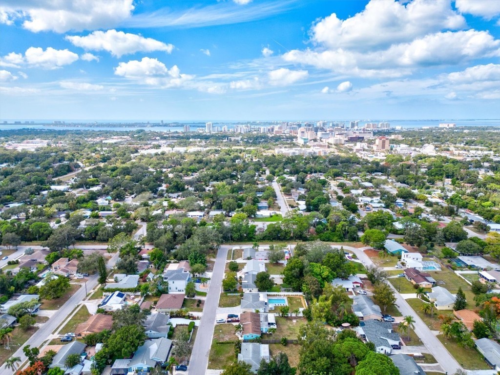 2641 Martin Street Sarasota FL 34237 A4587848 image77