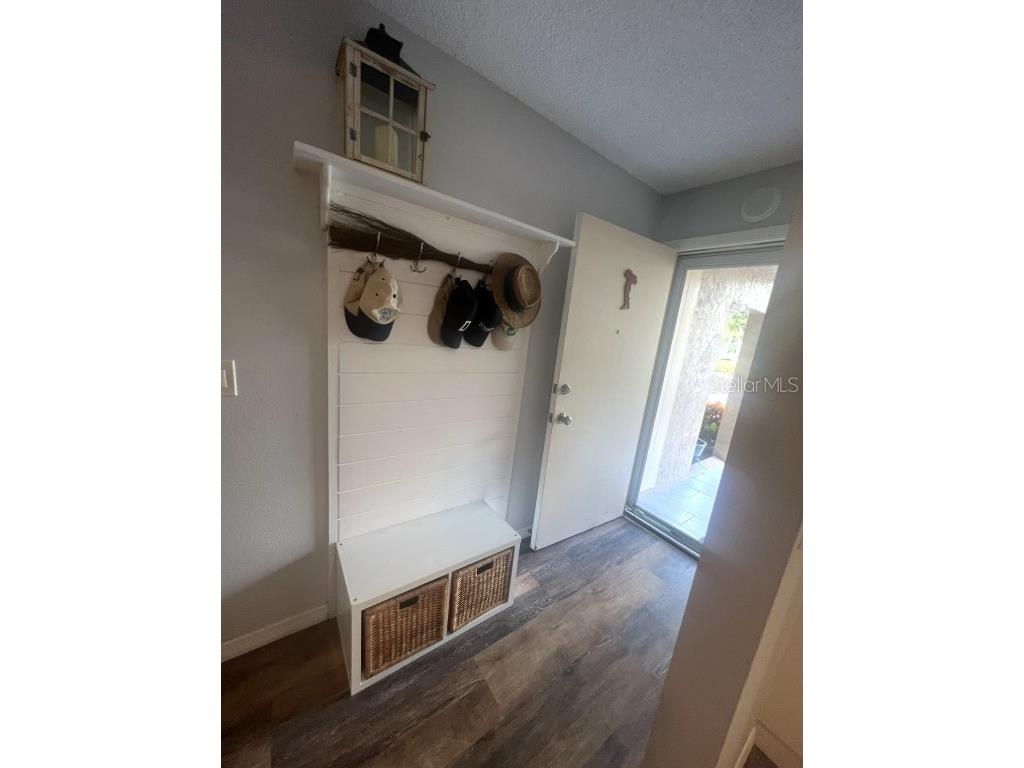 2641 Woodgate Lane #H1 Sarasota FL 34231 A4669117 image9