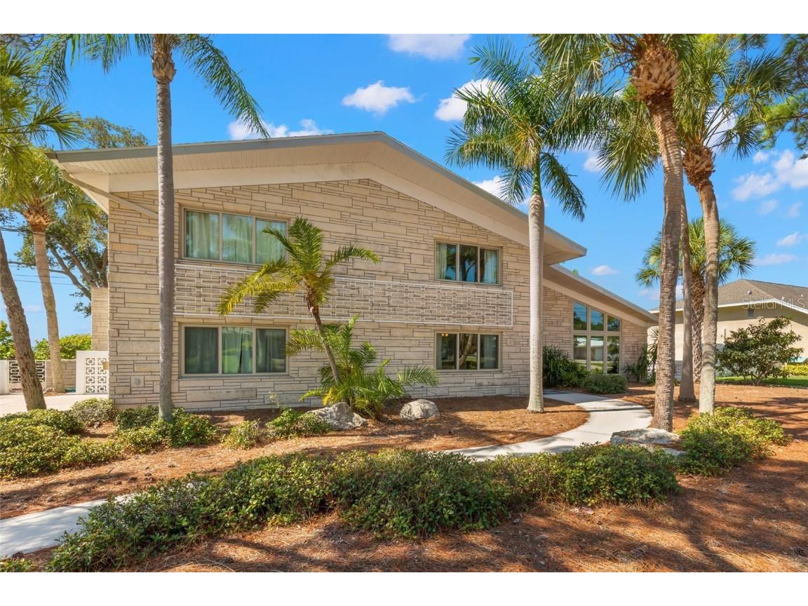 2642 70th Avenue S Saint Petersburg FL 33712 - TAMPA BAY U8211232 image1