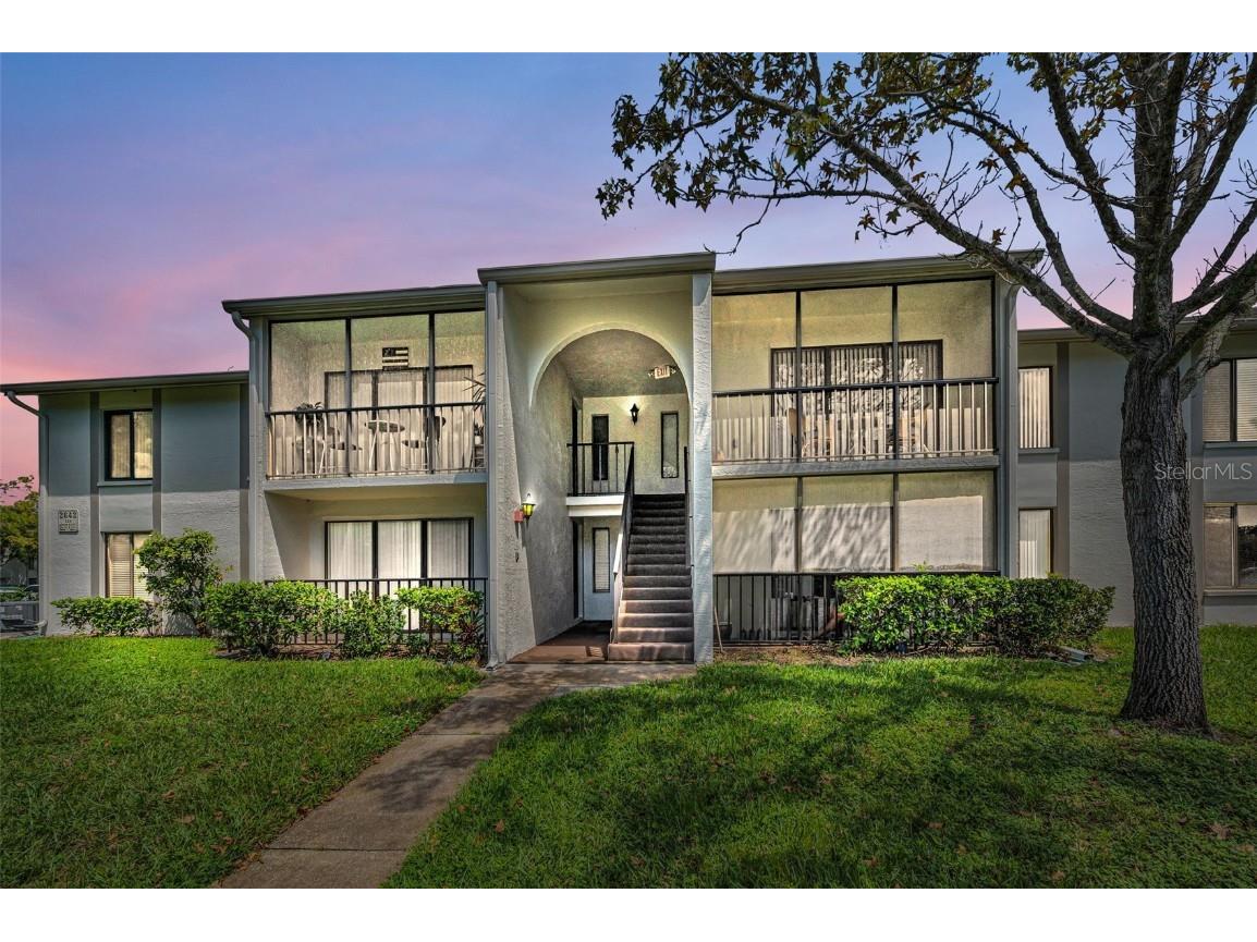 2642 Pine Ridge Way S #D2 Palm Harbor FL 34684 TB8423017 image1