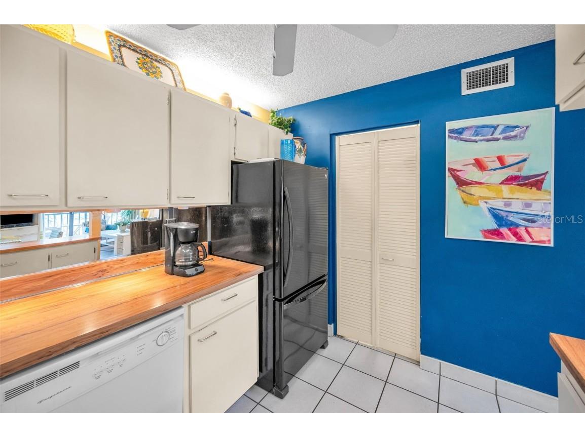 2642 Pine Ridge Way S #D2 Palm Harbor FL 34684 TB8423017 image21