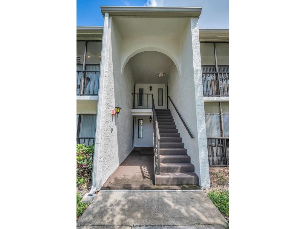 2642 Pine Ridge Way S #D2 Palm Harbor FL 34684 TB8423017 image7