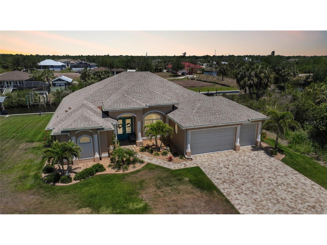 26422 Vershire Court Punta Gorda FL 33983 C7508847 image1