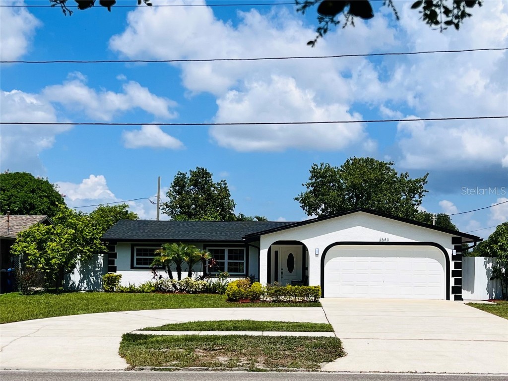 2643 49th Street N Saint Petersburg FL 33710 A4616225 image1