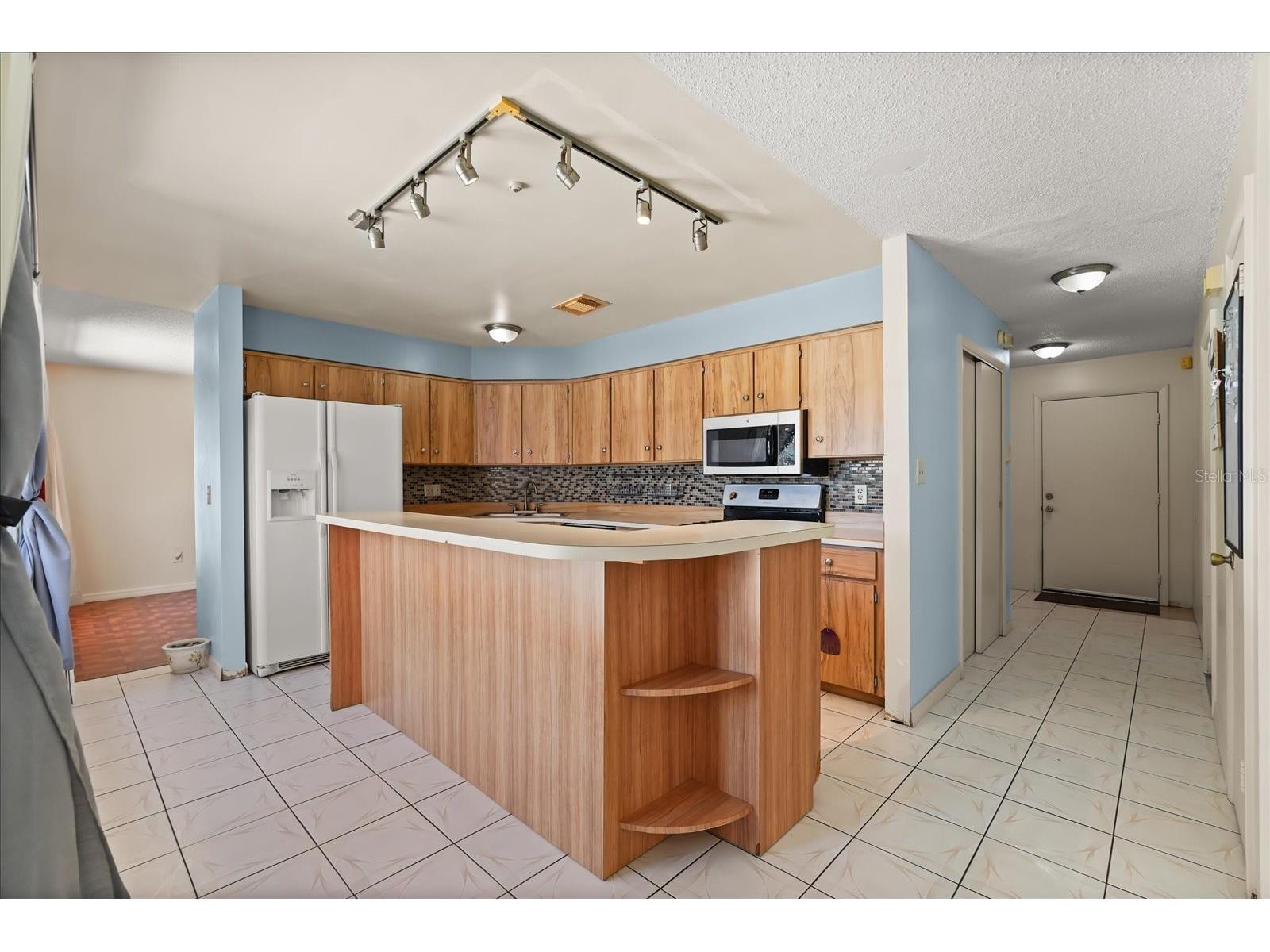 2643 Camomile Drive Orlando FL 32837 O6406054 image12
