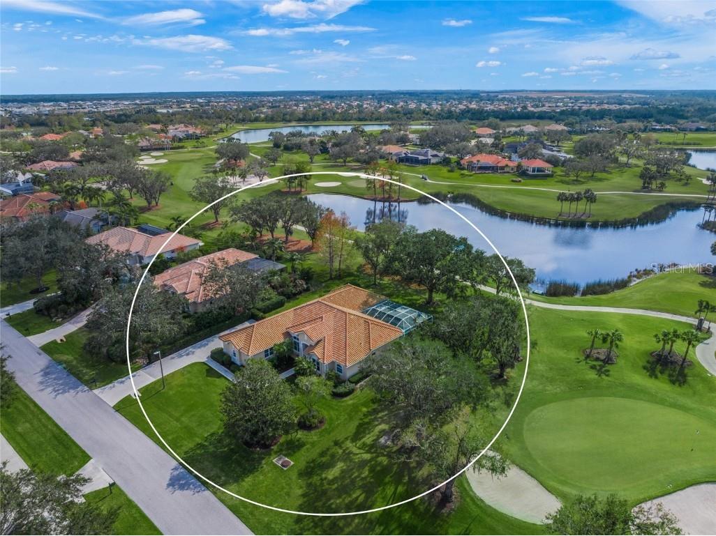 2643 Dick Wilson Drive Sarasota FL 34240 A4637383 image1