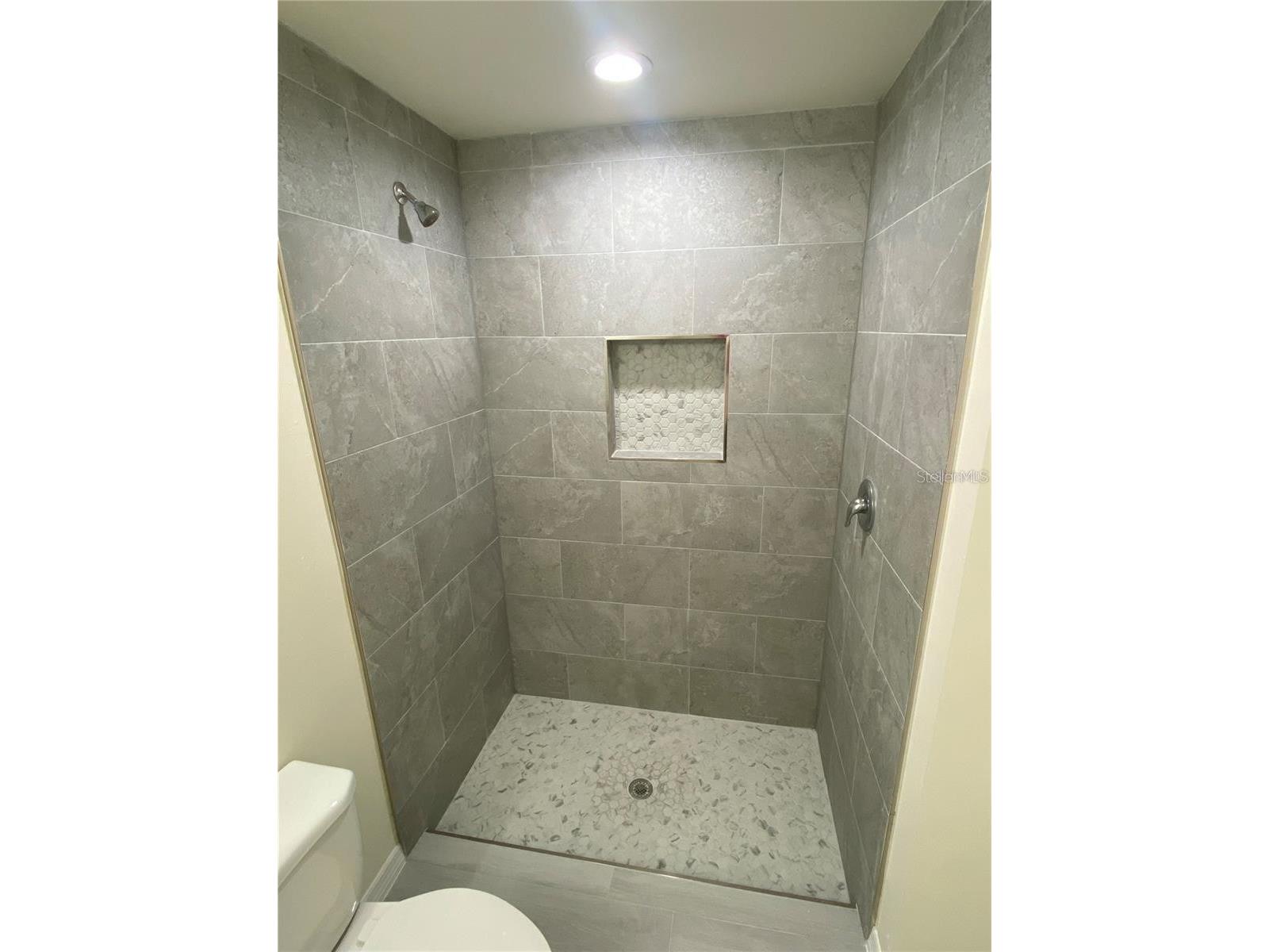 2643 Orchard Circle North Port FL 34288 A4686727 image8