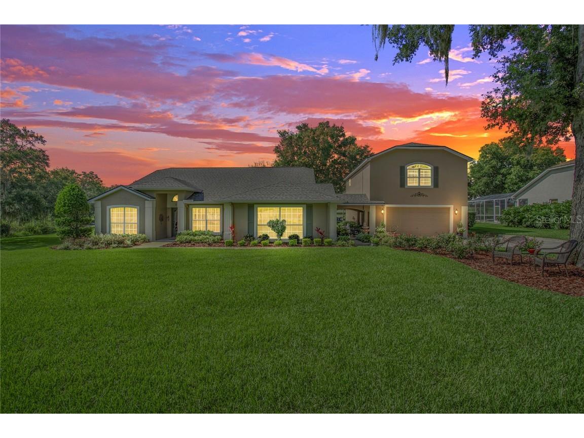 26430 Savage Circle Howey In The Hills FL 34737 - LITTLE LAKE HARRIS G5070430 image1