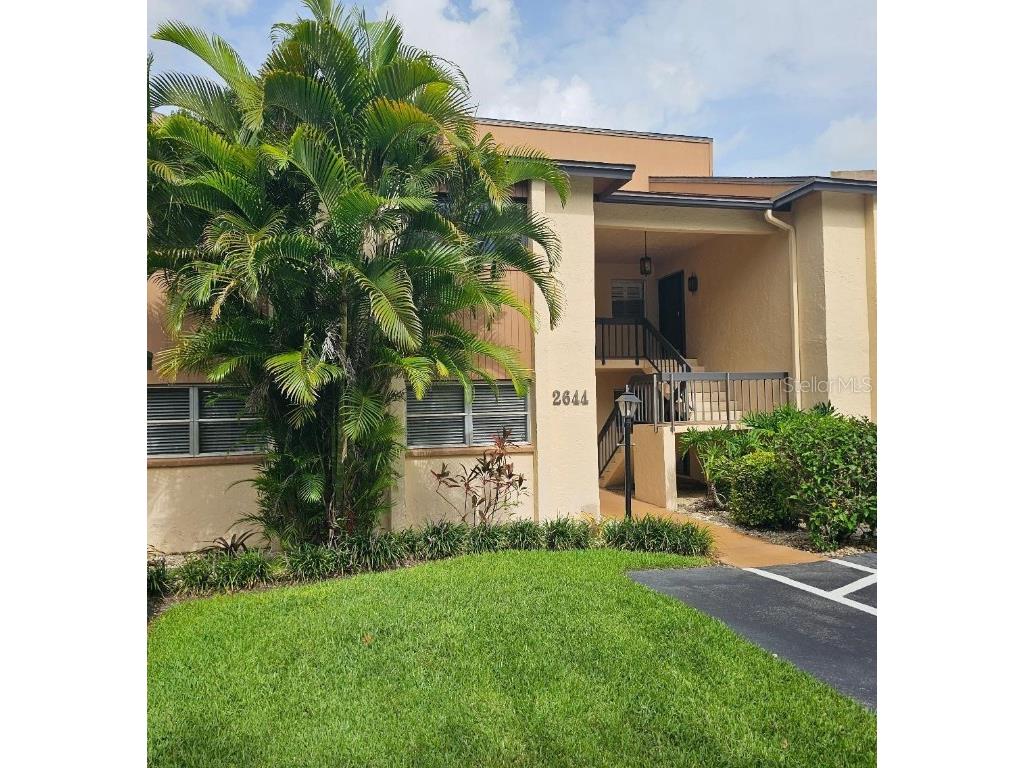 2644 Clubhouse Drive #202 Sarasota FL 34232 A4616591 image1