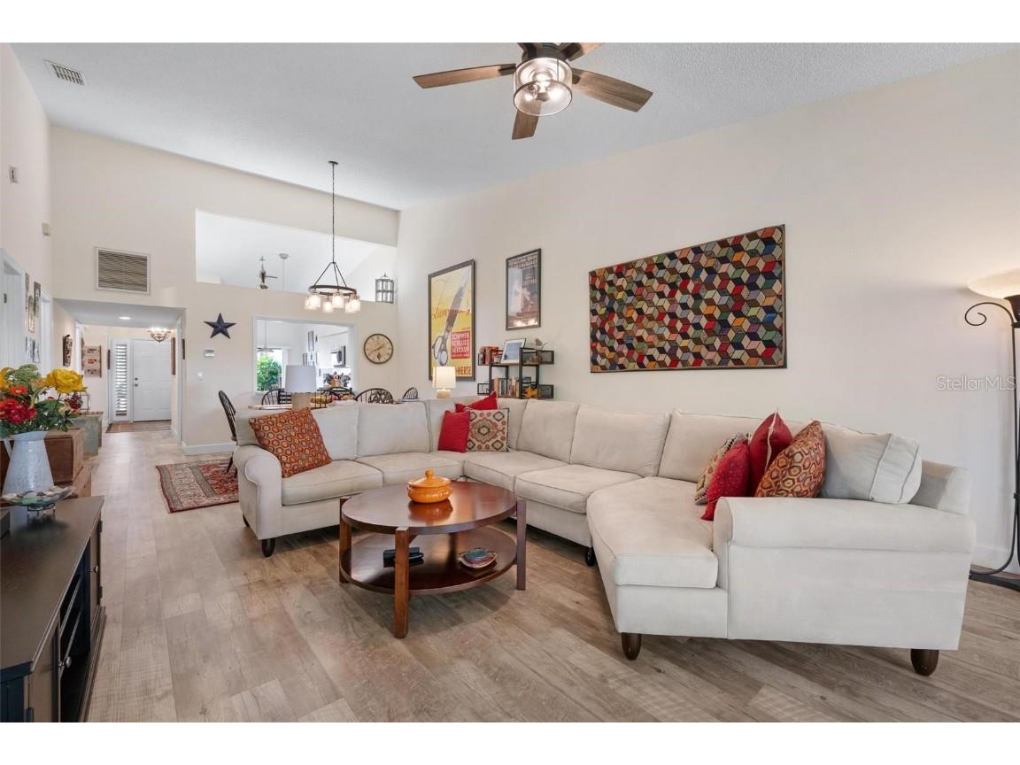 2644 Moss Oak Drive #47 Sarasota FL 34231 A4667304 image15