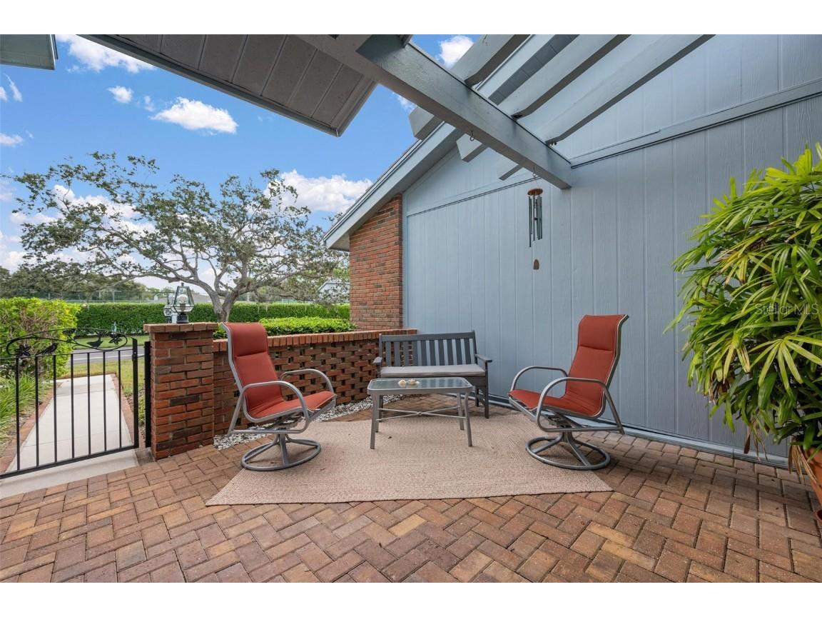 2644 Moss Oak Drive #47 Sarasota FL 34231 A4667304 image4