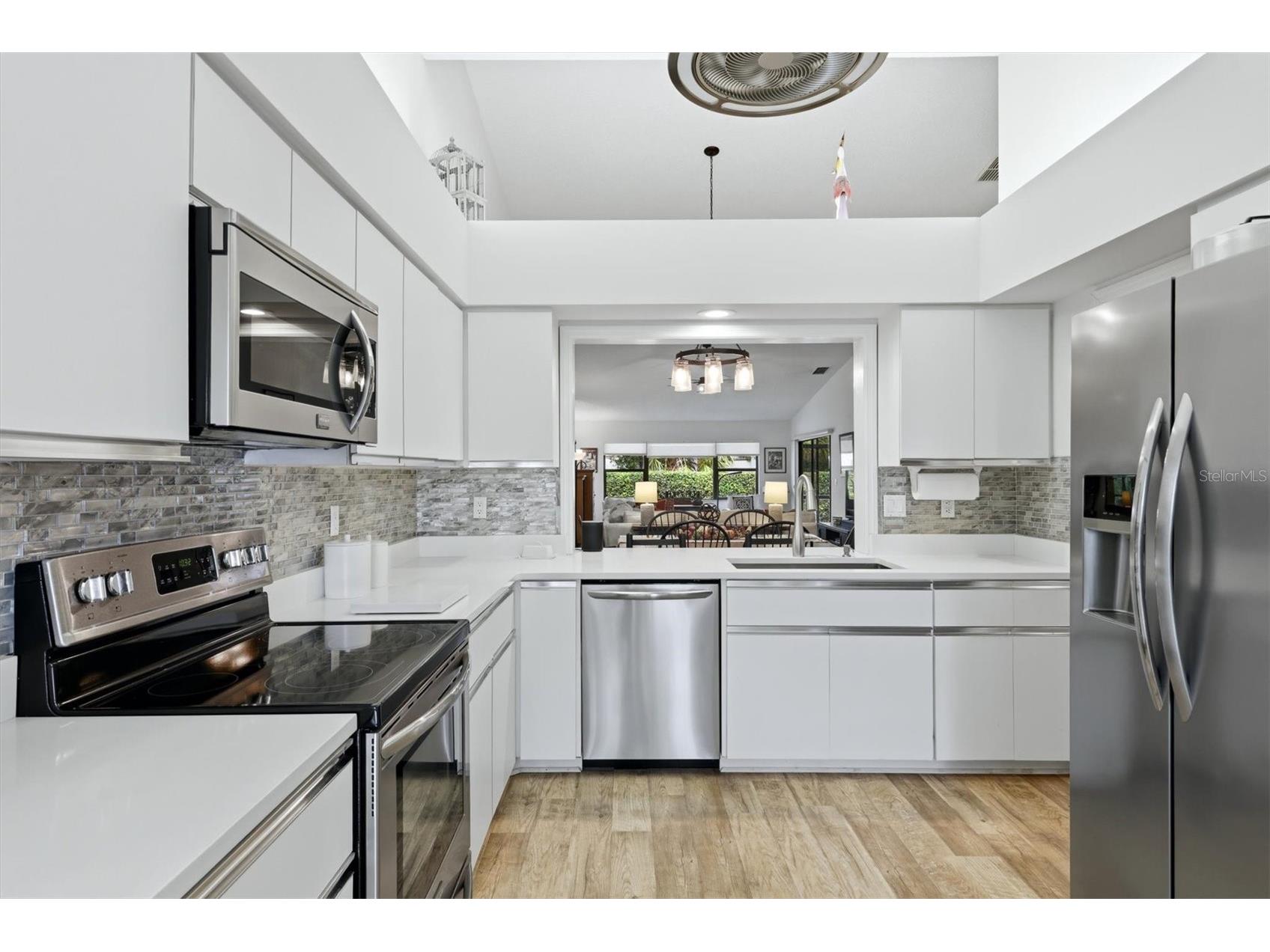 2644 Moss Oak Drive #47 Sarasota FL 34231 A4694071 image3